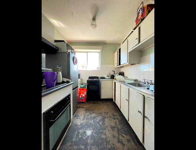 2 BEDROOM APARTMENT FOR SALE IN DURBAN CBD